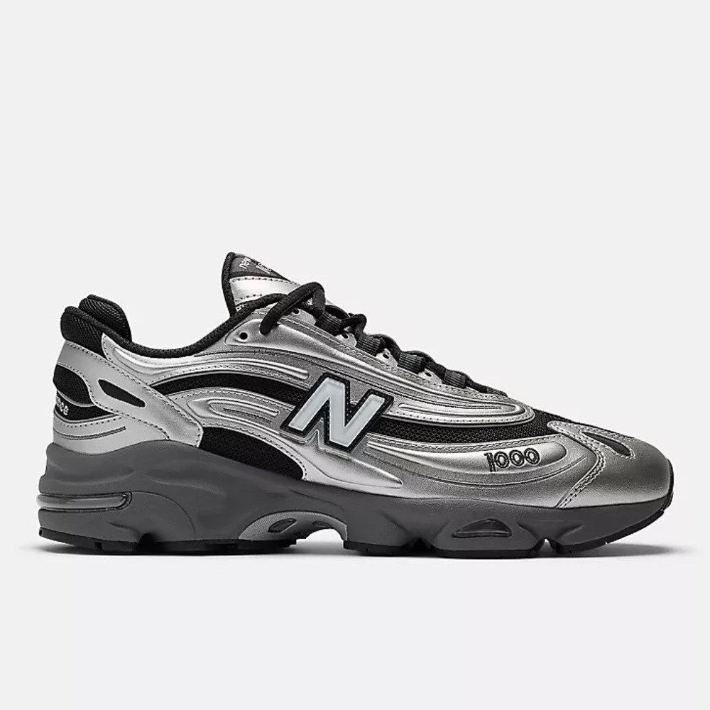 <sold> New Balance Men’s 1000 Metallic Silver and Black Sneakers